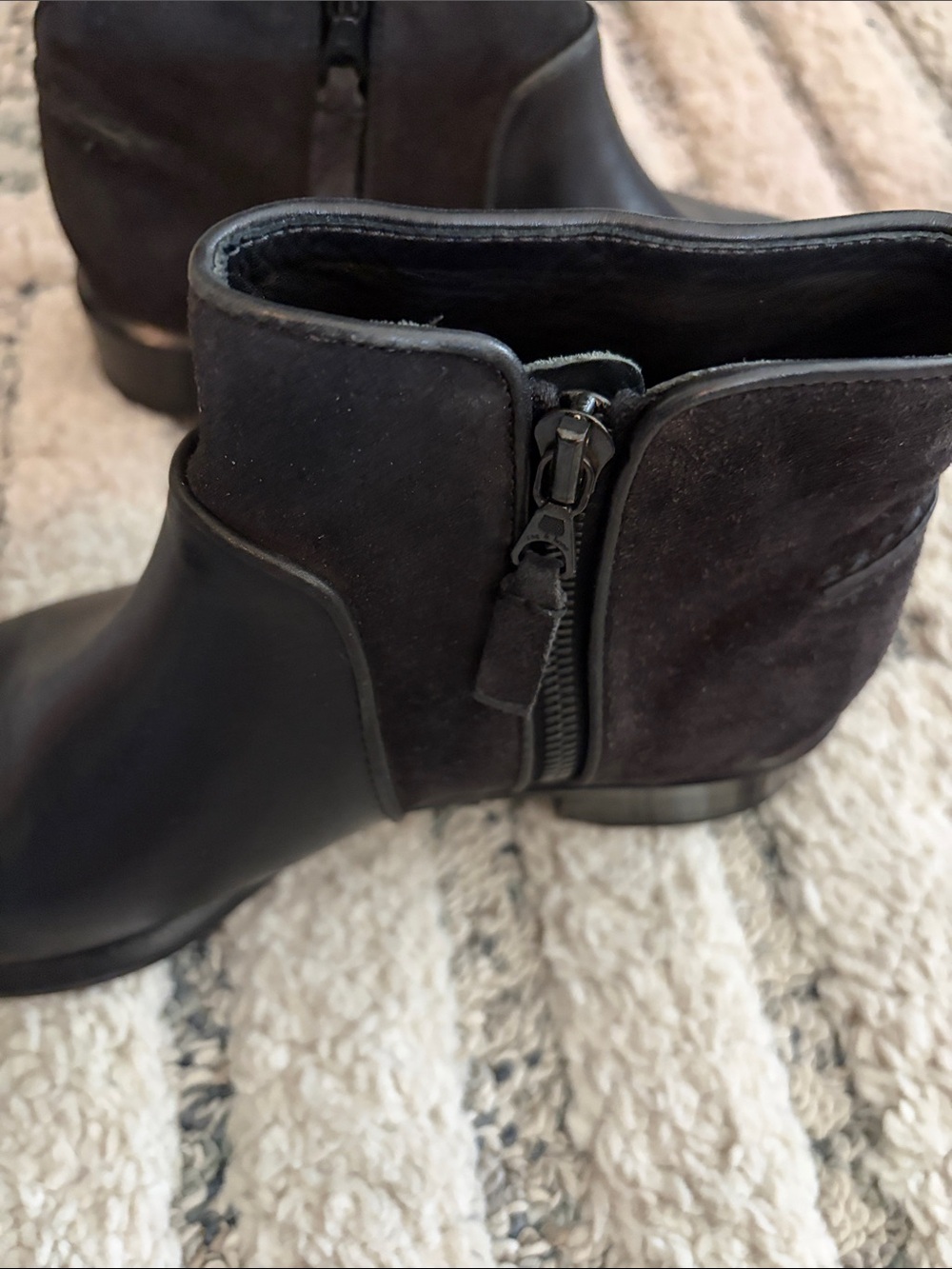 Rag and Bone Boots, leather and suede-Chelsea Style-6 - Picture 8 of 9